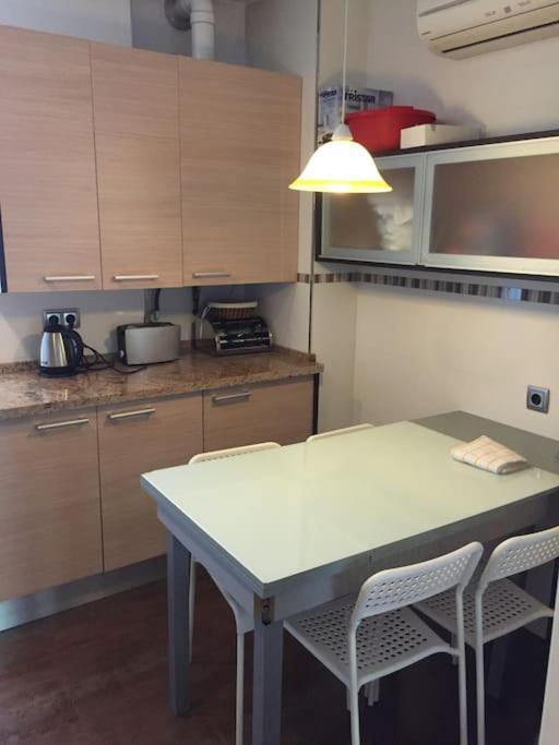 Amplio Piso En Nervion, Excelente Zona De La Ciudad. Διαμέρισμα Σεβίλλη Εξωτερικό φωτογραφία
